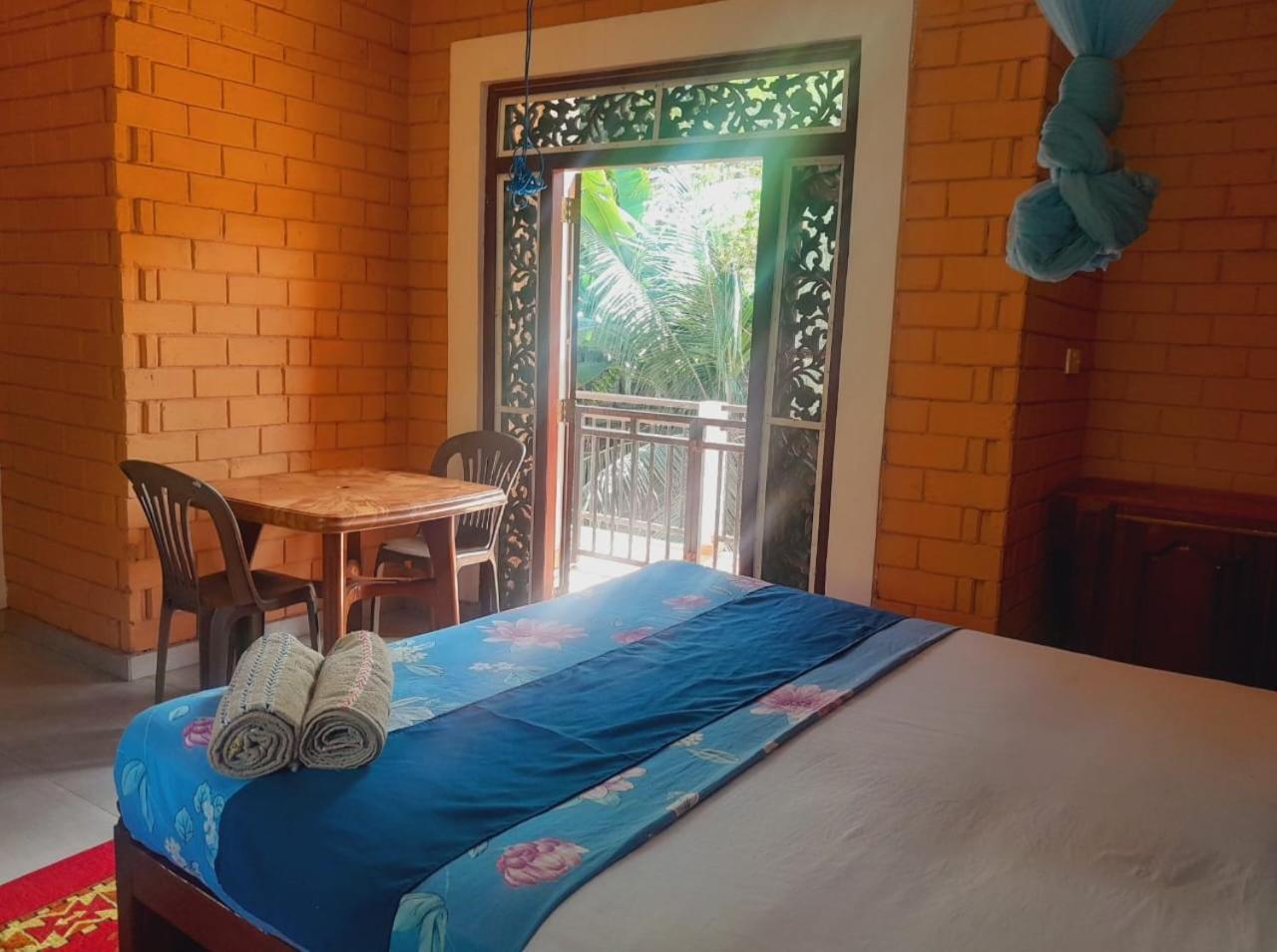 Bed and Breakfast Laliz Galle Exterior foto